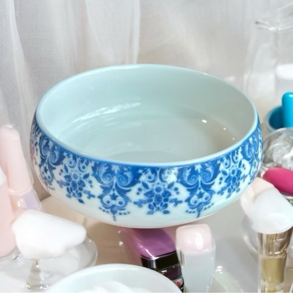 KLM Airlines DELFT Porcelain Blue & White Small 4 In Bowl By Marcel Wanders New - Picture 2 of 13